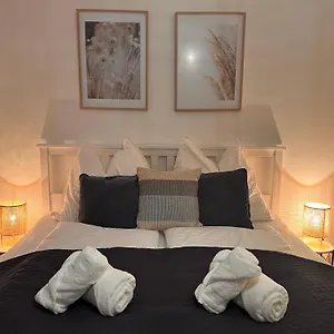 Apartment Luminous - Kostenloser Parkplatz , Stadt Naehe, Salzburg